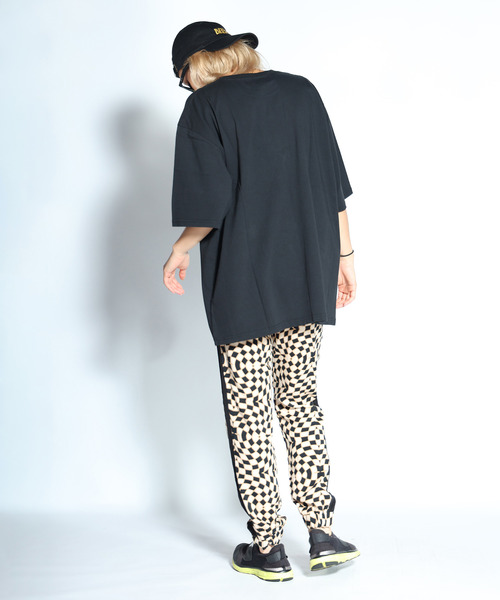 ALDIES(アールディーズ)の「Flash Big T / フラッシュビッグT(Tシャツ/カットソー・メンズ・ブラック/パープル/ホワイト・FREE)」の17枚目の写真