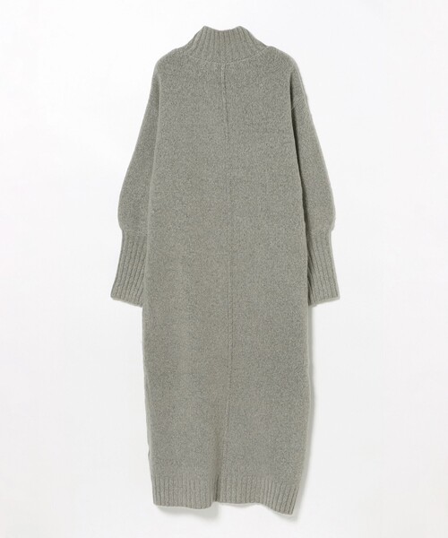 BEAMS HEART（ビームスハート）の「フィンガーホール ハイネック ニットワンピース（手洗い可能）（ワンピース・レディース・ブラック/レッド系その他7/グレー・FREE）」の6枚目の写真