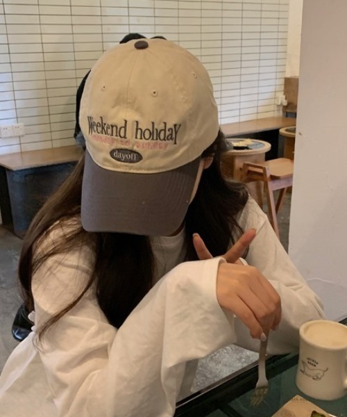 gossip！ロサンゼルス（ゴシップロサンゼルス）の「バイカラーロゴキャップ（キャップ・レディース・ブラック/グレー・FREE）」の16枚目の写真