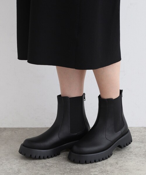 INDIVI（インディヴィ）の「◆【モード感◎】バックジップ サイドゴアブーツ（ブーツ・レディース・ブラック・25/35/45）」の7枚目の写真
