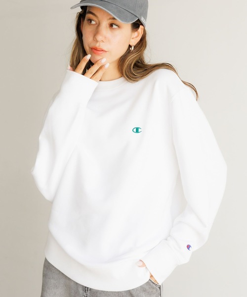 Champion（チャンピオン）の「【Champion】[長いシーズン着られる裏毛素材]刺繍スウェット（スウェット・レディース・オフホワイト/グレー/ナチュラル/グリーン/パープル/オレンジ・FREE）」の8枚目の写真