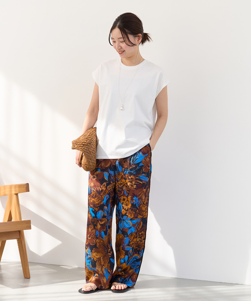 IENA(イエナ)の「《追加3》ラウンドテールプルオーバー(Tシャツ/カットソー・レディース・ベージュ/ホワイト/ブラウン/ブラック系その他・FREE)」の22枚目の写真