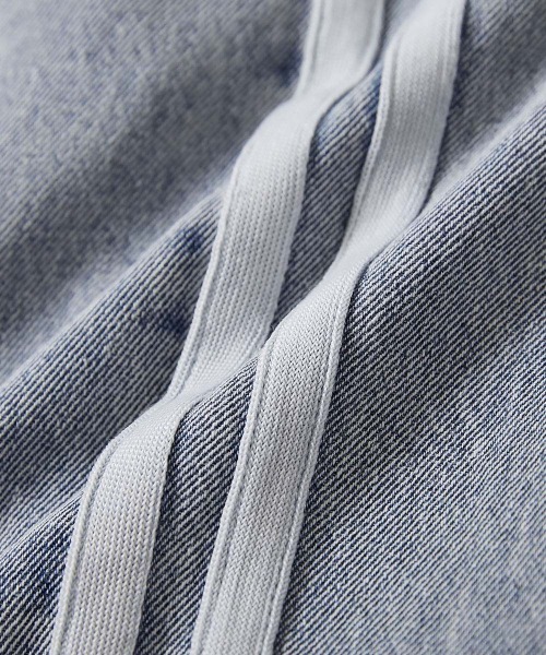 devirock(デビロック)の「サイドライン デニムパンツ(デニムパンツ・キッズ・ブラック系1/ネイビー系5/ブルー系その他2・100cm/110cm/120cm/130cm/140cm/150cm/160cm)」の6枚目の写真