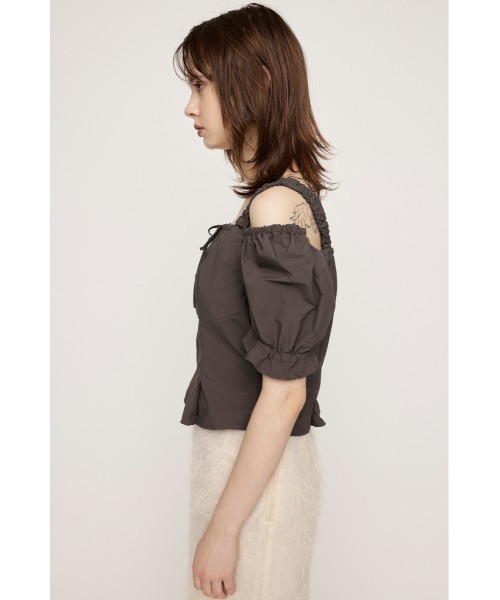 SLY(スライ)の「SHOULDER OPEN SQ PUFF TOPS ショルダー オープン スクエア パフ トップス(シャツ/ブラウス・レディース・アイボリー/ライトブラック/ライトパープル・FREE)」の7枚目の写真