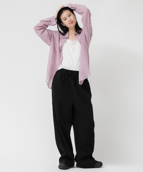 HEILIS(ヘイリス)の「チェック柄シアールーズシャツ / シアー チェック シャツ 長袖 オーバーサイズ ルーズシルエット 韓国 ノームコア カジュアル ホワイト ネイビー パープル ピンク レッド 春服 秋服 夏服 羽織り 冷房対策 日焼け対策(シャツ/ブラウス・レディース・パープル/ネイビー/ホワイト/レッド・FREE)」の16枚目の写真