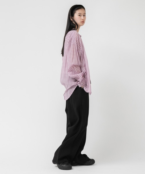 HEILIS(ヘイリス)の「チェック柄シアールーズシャツ / シアー チェック シャツ 長袖 オーバーサイズ ルーズシルエット 韓国 ノームコア カジュアル ホワイト ネイビー パープル ピンク レッド 春服 秋服 夏服 羽織り 冷房対策 日焼け対策(シャツ/ブラウス・レディース・パープル/ネイビー/ホワイト/レッド・FREE)」の15枚目の写真