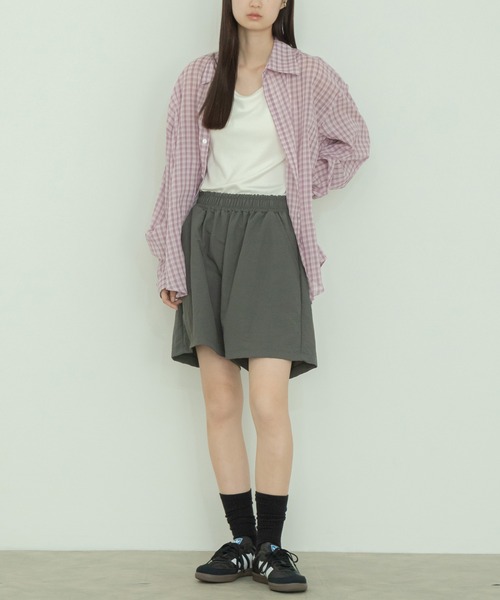 HEILIS(ヘイリス)の「チェック柄シアールーズシャツ / シアー チェック シャツ 長袖 オーバーサイズ ルーズシルエット 韓国 ノームコア カジュアル ホワイト ネイビー パープル ピンク レッド 春服 秋服 夏服 羽織り 冷房対策 日焼け対策(シャツ/ブラウス・レディース・パープル/ネイビー/ホワイト/レッド・FREE)」の14枚目の写真