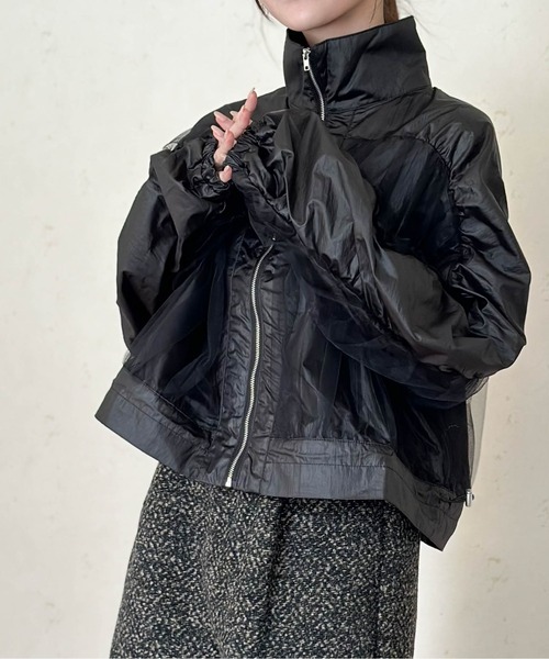 Per sist ence(パーシエンス)の「シャイニー×チュール/スタンドカラージップシャーリングブルゾン(ブルゾン・レディース・チャコールグレー/アイボリー/ブラック・FREE)」の21枚目の写真