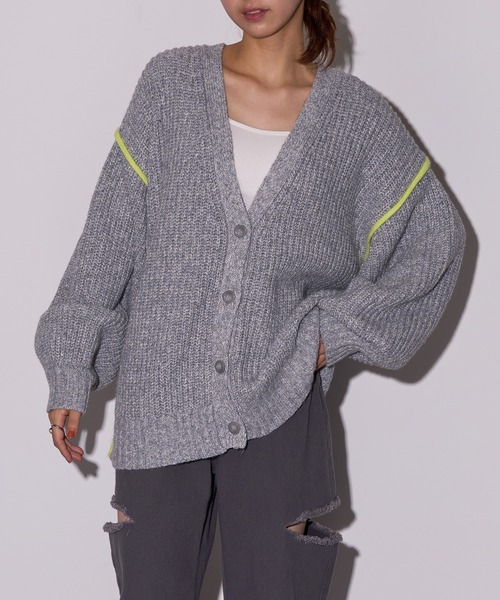 MAISON BREEZE reveur(メゾンブリーズレヴール)の「【MAISON BREEZE reveur】配色Vネックニットカーディガン DTK(カーディガン/ボレロ・レディース・グレー/アイボリー/チャコールグレー・FREE)」の21枚目の写真