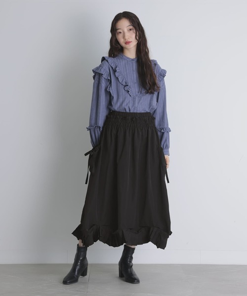 somari imagination（ソマリ イマジネーション）の「『ランダムヘムナイロンライクスカート』（スカート・レディース・カーキ/ブラック・1/2）」の5枚目の写真