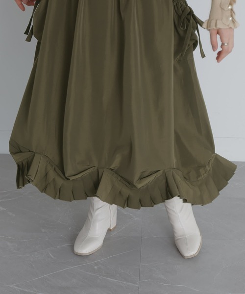 somari imagination（ソマリ イマジネーション）の「『ランダムヘムナイロンライクスカート』（スカート・レディース・カーキ/ブラック・1/2）」の16枚目の写真