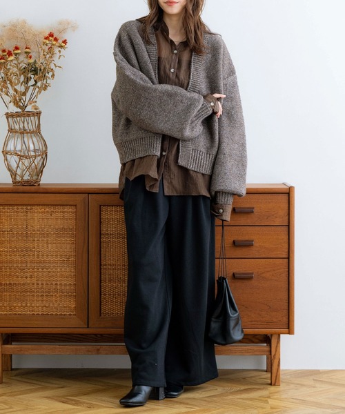 NOAHL(ノアル)の「【NOAHL】裏毛タックワイドパンツ(その他パンツ・レディース・モカ/イエロー/ブラック・L/M/S)」の8枚目の写真