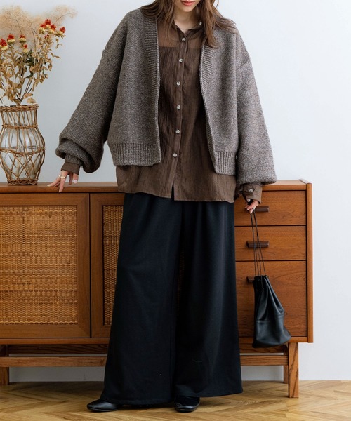 NOAHL(ノアル)の「【NOAHL】裏毛タックワイドパンツ(その他パンツ・レディース・モカ/イエロー/ブラック・L/M/S)」の12枚目の写真