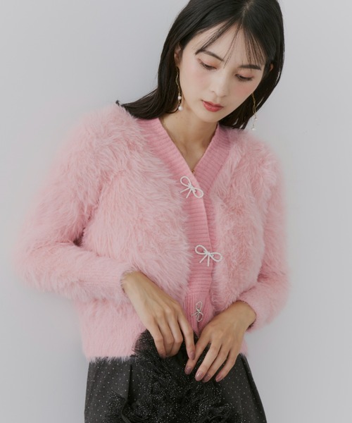 TITTY&CO.（ティティーアンドコー）の「リボンフェイクファーカーディガン（カーディガン/ボレロ・レディース・ベージュ/ピンク/アイボリー・FREE）」の10枚目の写真