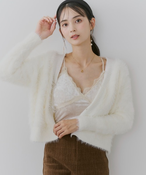 TITTY&CO.（ティティーアンドコー）の「リボンフェイクファーカーディガン（カーディガン/ボレロ・レディース・ベージュ/ピンク/アイボリー・FREE）」の12枚目の写真