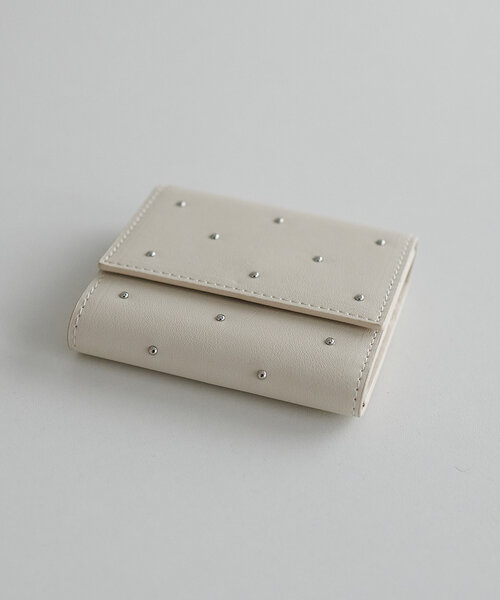 DISCOAT（ディスコート）の「スタッズ三つ折りウォレット（財布・レディース・シルバー/ピンク/ブラック/アイボリー・FREE）」の12枚目の写真