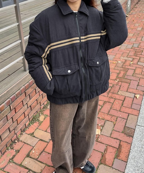 Chillfar（チルファー）の「コーデュロイライン中綿ダウンブルゾン（ダウンジャケット/コート・レディース・ベージュ/ネイビー/ブラウン/ブラック・FREE）」の9枚目の写真