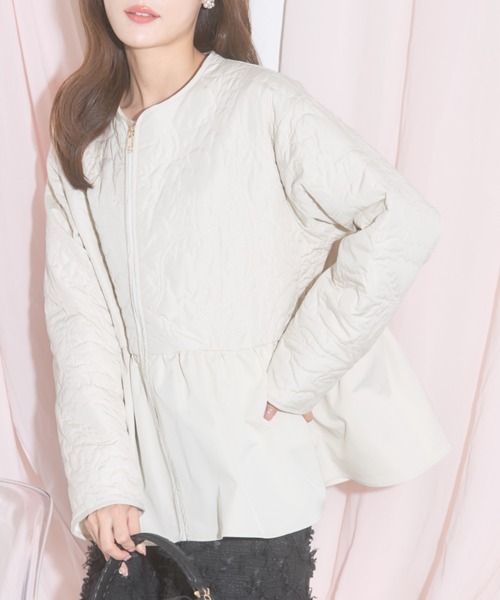 【ZOZO限定】フラワーキルティングタフタショートコート（ナイロンジャケット）｜tocco closet（トッコ クローゼット） 6,224円