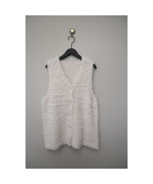 La boutique BonBon フェザーヤーンベスト 白 オシャレ度UP】フェザー