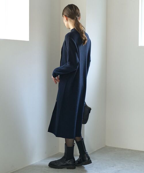 YECCA VECCA（イェッカヴェッカ）の「釦デザインハイネックニットワンピ-ス（ワンピース・レディース・ベージュ/ネイビー/ラベンダー・FREE）」の18枚目の写真