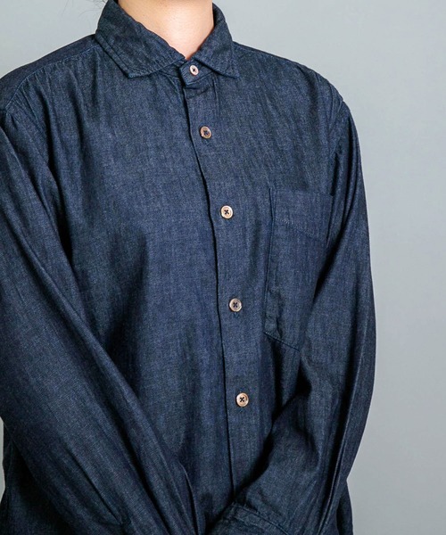 OMNIGOD（オムニゴッド）の「[OMNIGOD womens / オムニゴッド] 5.5ozデニム スプレッドカラーマニッシュシャツ（シャツ/ブラウス・レディース・ワンウォッシュ・2/3）」の7枚目の写真