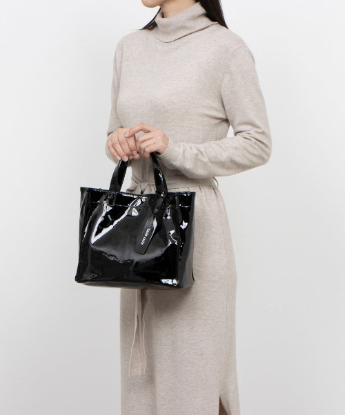 カシュカシュ cachecache / ソフトエナメルスクエア手提げトートS（トートバッグ）｜cache cache（カシュ カシュ）