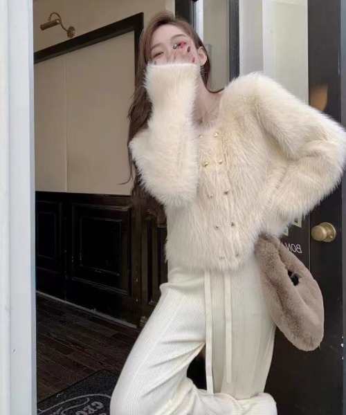 おしゃれスタ（オシャレスタ）の「ダブルボタンシャギーカーディガン（カーディガン/ボレロ・レディース・ブラック/アイボリー/パープル・FREE）」の10枚目の写真