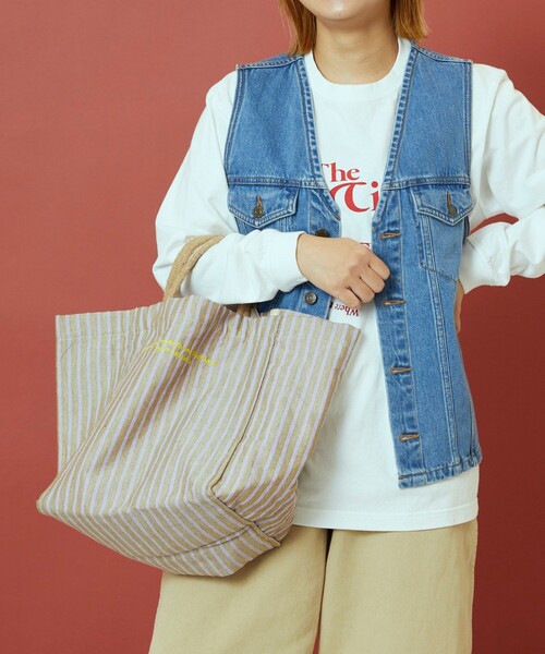Freada(フリーダ)の「beej/ビージ Stripe Fabric Big tote bag/ストライプ ファブリック ビッグトートバッグ 限定展開(トートバッグ・レディース・ブラック/マスタード・ONE SIZE)」の10枚目の写真