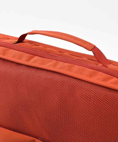 MILESTO（ミレスト）の「MILESTO/ミレスト UTILITY 圧縮パッキングオーガナイザーダブルポケット 8L×2（トラベルグッズ・メンズ・サックスブルー/レンガ/ブラック/ライトグレー・ONE SIZE）」の9枚目の写真