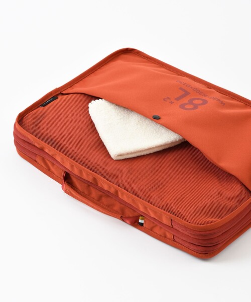 MILESTO（ミレスト）の「MILESTO/ミレスト UTILITY 圧縮パッキングオーガナイザーダブルポケット 8L×2（トラベルグッズ・メンズ・サックスブルー/レンガ/ブラック/ライトグレー・ONE SIZE）」の14枚目の写真