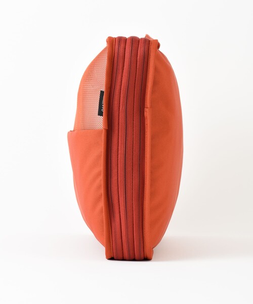 MILESTO（ミレスト）の「MILESTO/ミレスト UTILITY 圧縮パッキングオーガナイザーダブルポケット 8L×2（トラベルグッズ・メンズ・サックスブルー/レンガ/ブラック/ライトグレー・ONE SIZE）」の10枚目の写真