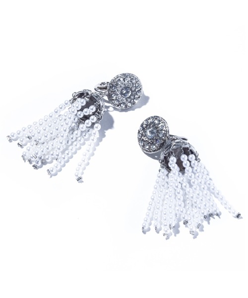 IRIS47(イリスフォーセブン)の「【IRIS 47】palace pearl fringe earring/パレス パール フリンジ イヤリング(イヤリング・レディース・シルバー・FREE)」の3枚目の写真