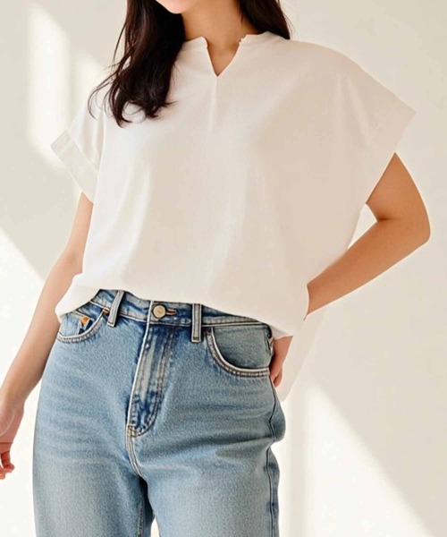 aquagarage（アクアガレージ）の「キーネックカットソー（Tシャツ/カットソー・レディース・アイボリー/チャコール/ブラック/グリーン・ONESIZE）」の16枚目の写真