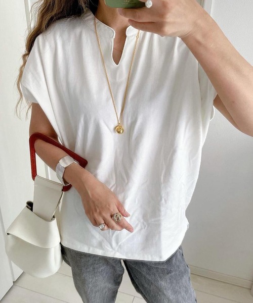 aquagarage（アクアガレージ）の「キーネックカットソー（Tシャツ/カットソー・レディース・アイボリー/チャコール/ブラック/グリーン・ONESIZE）」の13枚目の写真