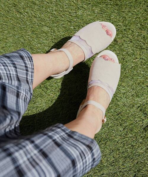 MAJESTIC LEGON（マジェスティックレゴン）の「スカラップシアーサンダル（サンダル・レディース・ネイビー/アイボリー/ブラック・SMALL/MEDIUM/LARGE/X-LARGE）」の22枚目の写真