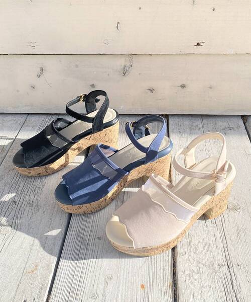 MAJESTIC LEGON（マジェスティックレゴン）の「スカラップシアーサンダル（サンダル・レディース・ネイビー/アイボリー/ブラック・SMALL/MEDIUM/LARGE/X-LARGE）」の7枚目の写真