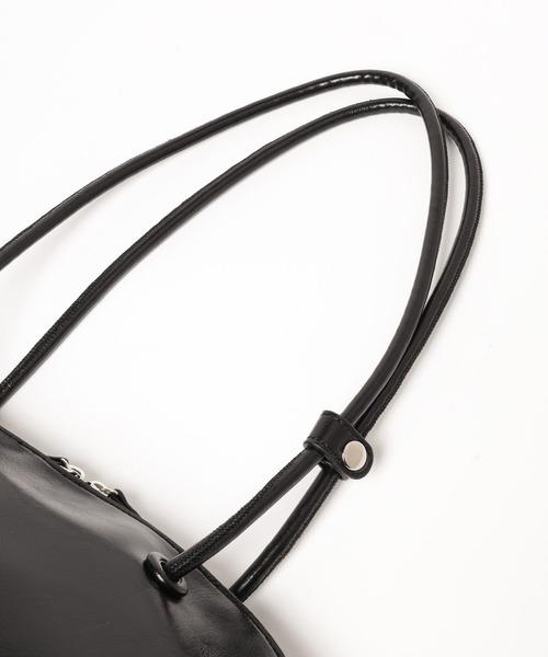 Elura(エルーラ)の「ロングショルダーバッグ/288165(ハンドバッグ・レディース・ブラック/アイボリー/ブルー・ONE SIZE)」の13枚目の写真
