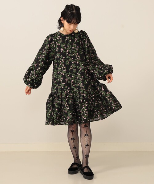 CAROLINA GLASER（カロリナ グレイサー）の「リボン タイツ（ソックス/靴下・レディース・ブラック/ホワイト・ONE SIZE）」の17枚目の写真