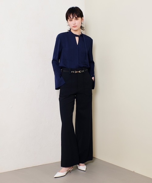 allureville(アルアバイル)の「アセテートサテンタックパンツ(その他パンツ・レディース・ライトブルー/ブラック・2/1)」の7枚目の写真