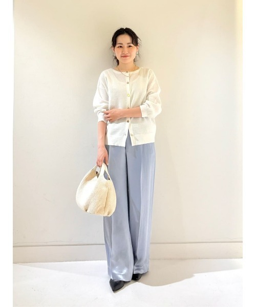 allureville(アルアバイル)の「アセテートサテンタックパンツ(その他パンツ・レディース・ライトブルー/ブラック・2/1)」の14枚目の写真