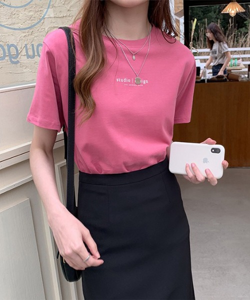 DAYRA(デイラ)の「配色 ロゴプリント クルーネック 半袖 Tシャツ(Tシャツ/カットソー・レディース・ホワイト/ピンク/ベージュ/ブルーグレー/ブラック・M/XL)」の5枚目の写真