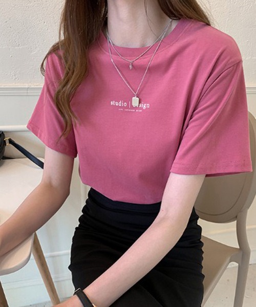 DAYRA(デイラ)の「配色 ロゴプリント クルーネック 半袖 Tシャツ(Tシャツ/カットソー・レディース・ホワイト/ピンク/ベージュ/ブルーグレー/ブラック・M/XL)」の12枚目の写真