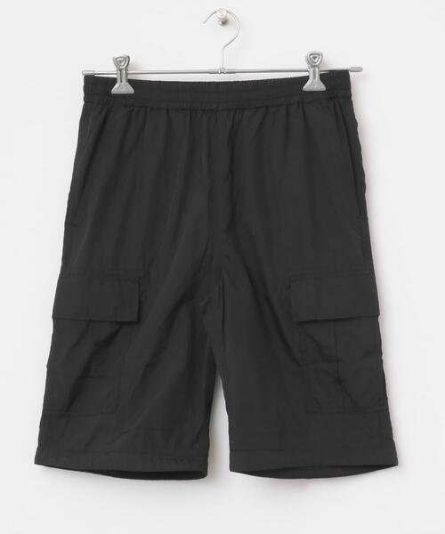 ITEMS URBANRESEARCH(アイテムズ アーバンリサーチ)の「『セットアップ対応』スーパーライトナイロン2wayカーゴパンツ(その他パンツ・メンズ・ブラック/チャコールグレー・MEDIUM/LARGE)」の9枚目の写真