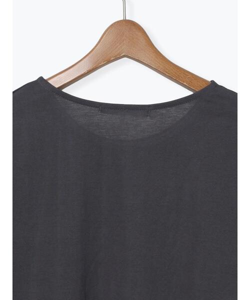 Lugnoncure(ルノンキュール)の「プレーティング袖タックTシャツ(Tシャツ/カットソー・レディース・オフホワイト/ブルー/ピンク/チャコールグレー/ブラック・F)」の7枚目の写真