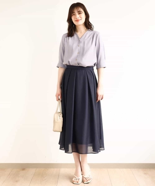 OFUON le MK（オフオンルエムケー）の「タックフレアーシアースカート/洗える（スカート・レディース・ライトグレー/ネイビー/ライトブルー・36/38/40）」の4枚目の写真