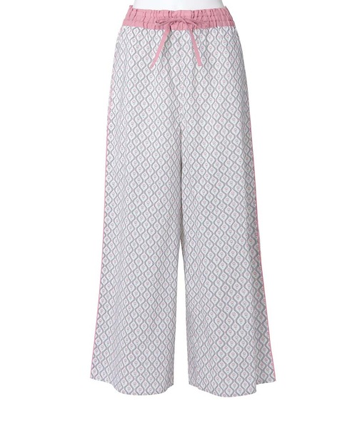 KID BLUE（キッドブルー）の「キッドブルー -２５ＬＩＢＥＲＴＹプリント -フルレングスボトムス -KOBP545 -kidblue（その他パンツ・レディース・ブラック/サックスブルー/アイボリー・M）」の2枚目の写真