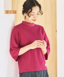 and myera（アンド マイラ）の「ａｎｄ　ｍｙｅｒａ　ちょっぴりコンパクトなハイネックＴシャツ（Tシャツ/カットソー）」