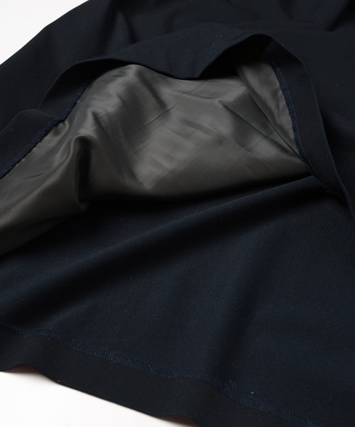 RYU(リュー)の「gabardine shoulder tuck dress(ワンピース・レディース・ダークグレー・FREE)」の7枚目の写真