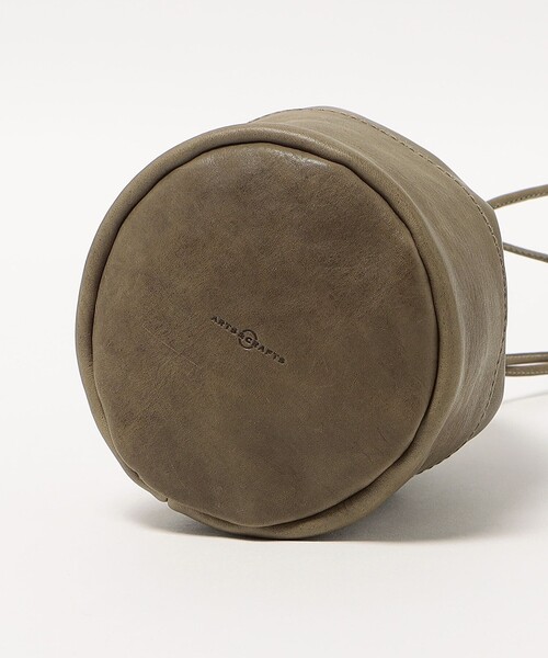 ARTS&CRAFTS＞ ドロー ストリング ポーチ S