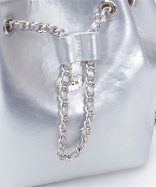 axes femme（アクシーズファム）の「レースアップミニバッグ（バックパック/リュック・レディース・シルバー・FREE）」の3枚目の写真